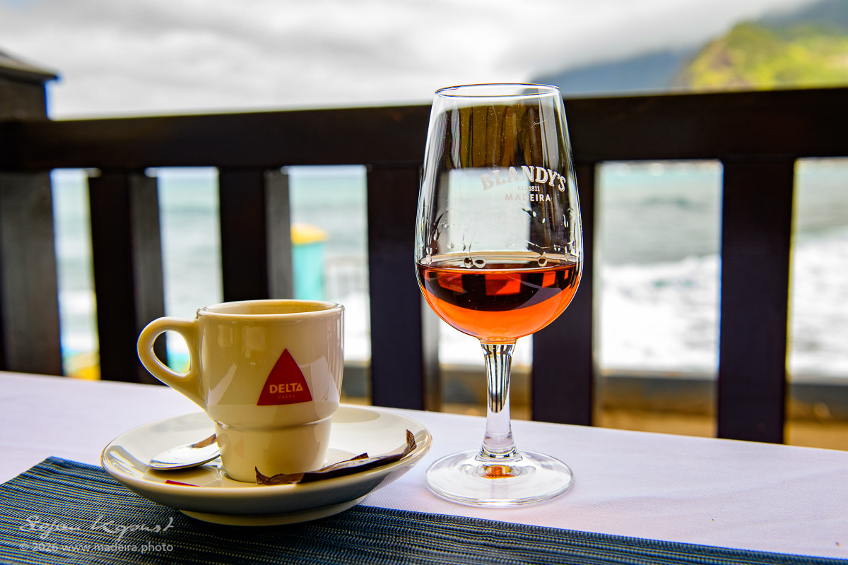 Bica und Madeira Wein
